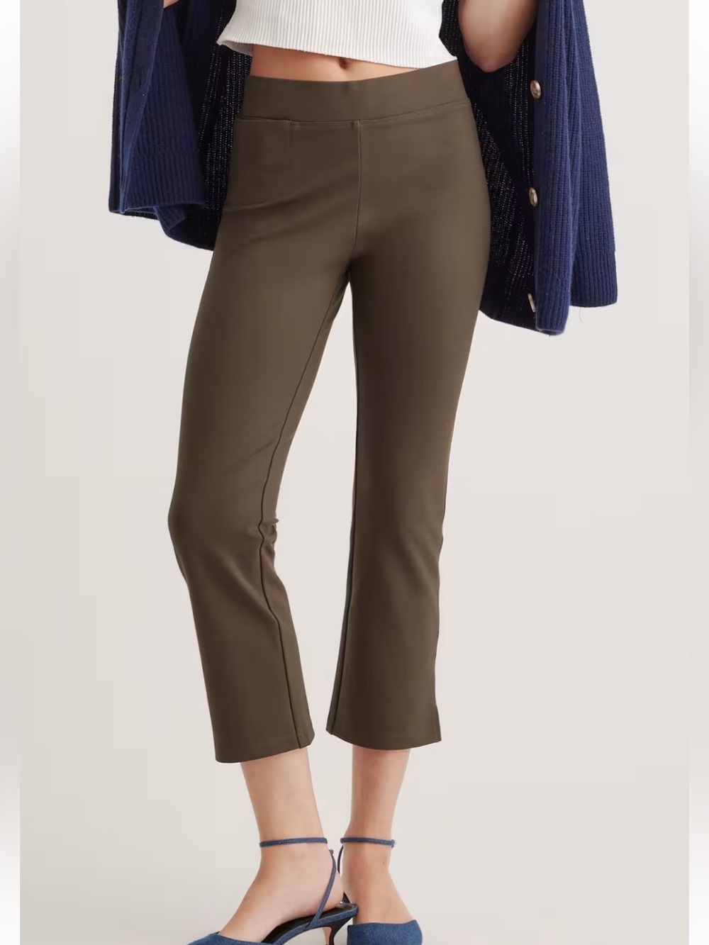 Quince Ultra-Stretch Ponte Kick Flare Pants in Olive Size XL